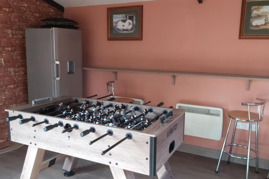 Firs Sleeps 15 Stunning Country House With Hot Tub Sudbourne Dış mekan fotoğraf